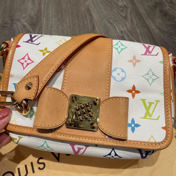 SOLD!!!! Louis Vuitton Patty White Multicolor Monogram Canvas Pochette Hand Bag - Picture 4 of 8